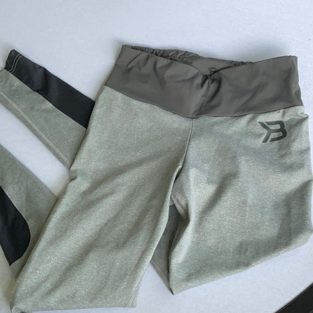 Fitness tights